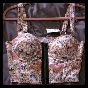 Crop top, summer fun